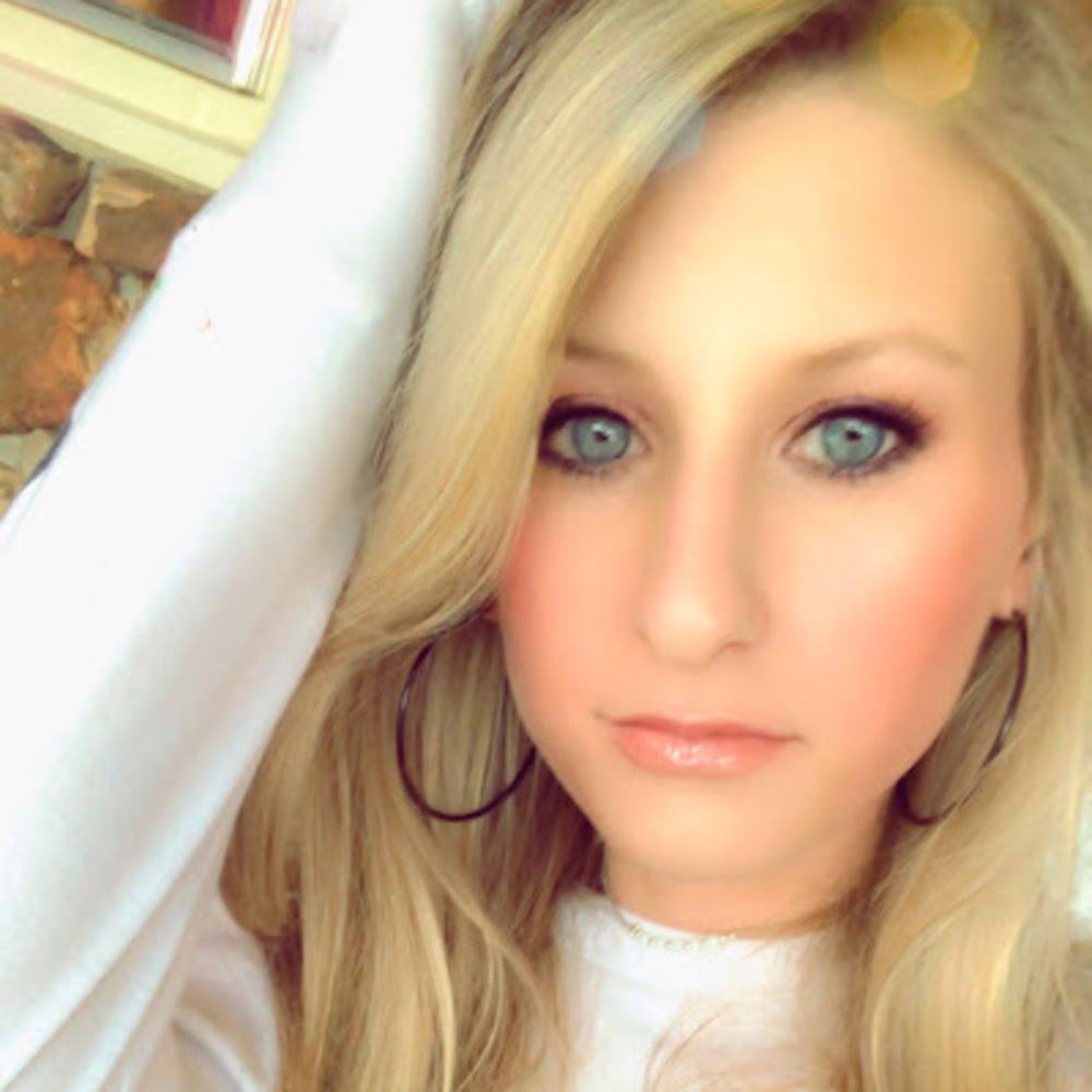 Meet your Posher, Amber dawn